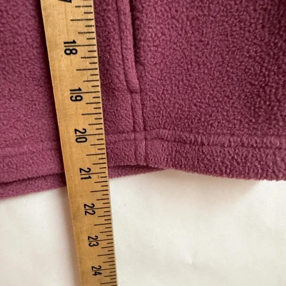LL Bean Womens Fleece Vest Berry Pink Faux Fur Collar Full Zip Petite S Gorp - Picture 6 of 6